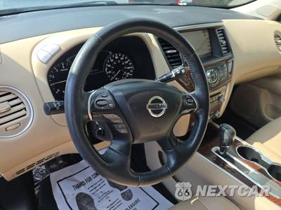 2019 Nissan Pathfinder Platinum - zdjęcie 10 z 18 - miniatura