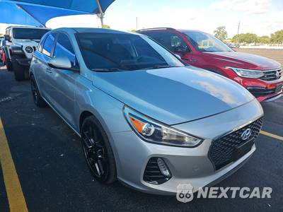 2020 Hyundai Elantra GT Hatchback - zdjęcie 3 z 31 - miniatura