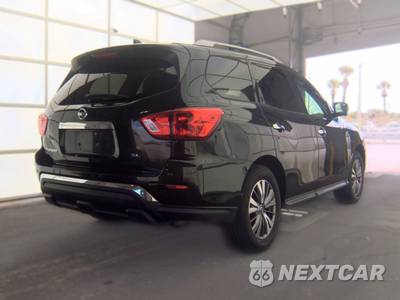 2020 Nissan Pathfinder SL - zdjęcie 4 z 30 - miniatura