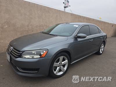 2012 Volkswagen Passat 2.5L SE w/Sunroof & Navigation - zdjęcie 1 z 36 - miniatura