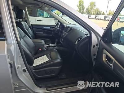 2018 Nissan Pathfinder SL - zdjęcie 8 z 40 - miniatura