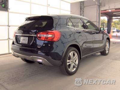 2019 Mercedes-Benz GLA 250 4MATIC - zdjęcie 4 z 27 - miniatura