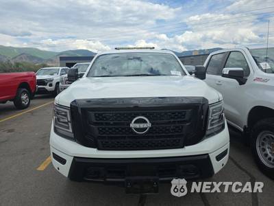 2023 Nissan TITAN SV Crew Cab Short Bed - zdjęcie 2 z 40 - miniatura