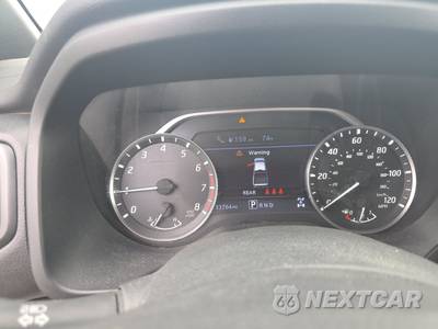 2023 Nissan TITAN SV Crew Cab Short Bed - zdjęcie 12 z 40 - miniatura