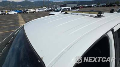 2023 Nissan TITAN SV Crew Cab Short Bed - zdjęcie 19 z 40 - miniatura