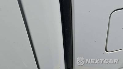 2023 Nissan TITAN SV Crew Cab Short Bed - zdjęcie 35 z 51 - miniatura