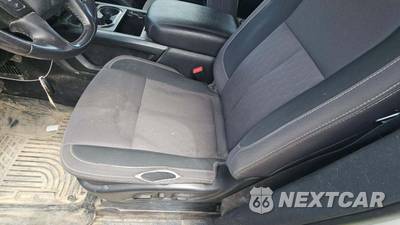2023 Nissan TITAN SV Crew Cab Short Bed - zdjęcie 50 z 51 - miniatura