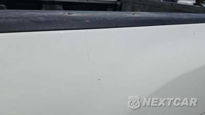 2023 Nissan TITAN SV Crew Cab Short Bed - zdjęcie 34 z 51 - miniatura