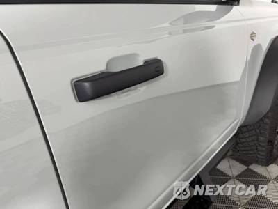2022 Ford Bronco - zdjęcie 30 z 45 - miniatura