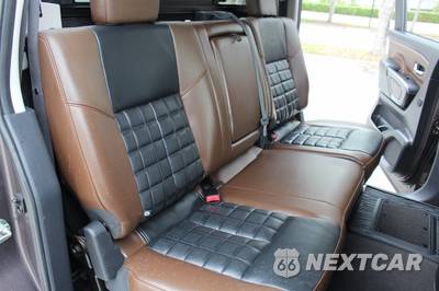 2018 Nissan TITAN Platinum Reserve Crew Cab Short Bed - zdjęcie 31 z 48 - miniatura