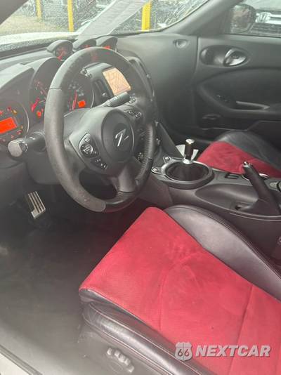 2016 Nissan 370Z NISMO Tech Coupe - zdjęcie 29 z 50 - miniatura