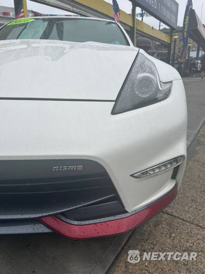 2016 Nissan 370Z NISMO Tech Coupe - zdjęcie 43 z 50 - miniatura