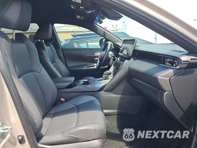 2024 Toyota Venza XLE - zdjęcie 8 z 23 - miniatura