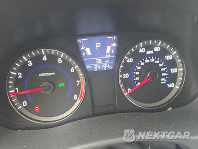 2012 Hyundai Accent GLS Sedan - zdjęcie 12 z 32 - miniatura