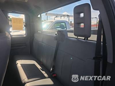 2016 Ford Super Duty F-250 XL Extended Cab Long Bed w/Rear Doors - zdjęcie 16 z 24 - miniatura
