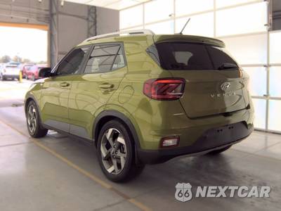 2023 Hyundai Venue SEL - zdjęcie 6 z 18 - miniatura