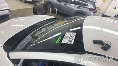 2022 Toyota C-HR XLE - zdjęcie 24 z 43 - miniatura