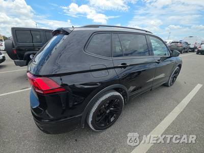2023 Volkswagen Tiguan SE R-Line Black - zdjęcie 4 z 23 - miniatura