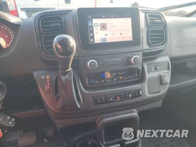 2025 Ram ProMaster 2500 Cargo Van Tradesman w/Passenger Seat Low Roof 136.0" WB - zdjęcie 11 z 17 - miniatura