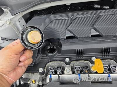 2025 Hyundai Venue SEL - zdjęcie 23 z 26 - miniatura