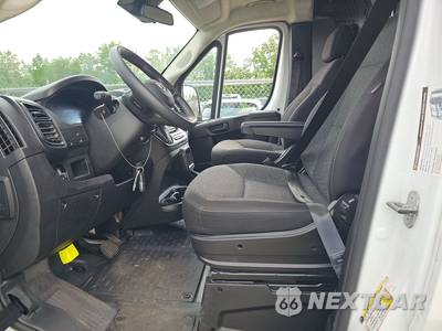 2025 Ram ProMaster 2500 Cargo Van Tradesman w/Passenger Seat Low Roof 136.0" WB - zdjęcie 7 z 21 - miniatura