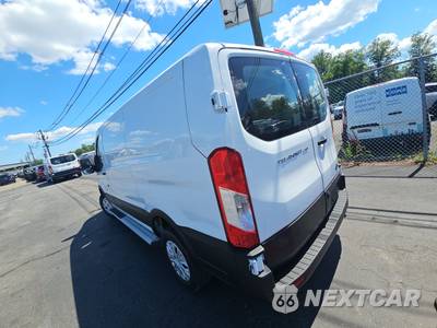 2025 Ford Transit 250 Cargo Van Low Roof 130.0" WB - zdjęcie 6 z 27 - miniatura