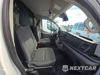 2025 Ford Transit 250 Cargo Van Low Roof 130.0" WB - zdjęcie 8 z 27 - miniatura