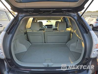 2014 Toyota Prius v Two - zdjęcie 23 z 36 - miniatura
