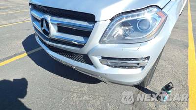 2013 Mercedes-Benz GL 350 BlueTEC 4MATIC - zdjęcie 24 z 28 - miniatura