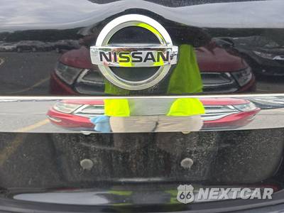 2013 Nissan Pathfinder SL - zdjęcie 17 z 49 - miniatura
