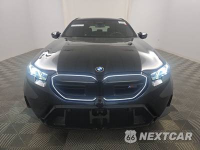 2026 BMW M5 Touring Wagon - zdjęcie 2 z 23 - miniatura