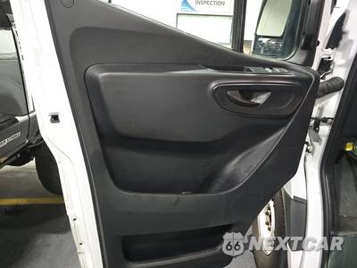 2020 Mercedes-Benz Sprinter 2500 Cargo Van High Roof 170.0" WB - zdjęcie 9 z 27 - miniatura