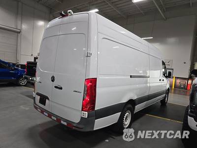 2020 Mercedes-Benz Sprinter 2500 Cargo Van High Roof 170.0" WB - zdjęcie 4 z 27 - miniatura