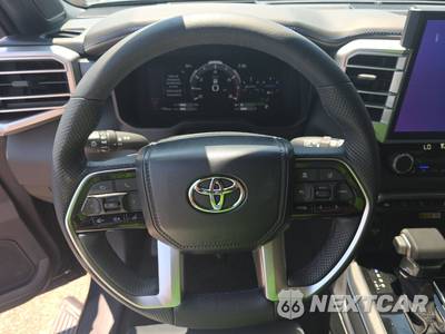 2024 Toyota Sequoia Platinum - zdjęcie 10 z 26 - miniatura