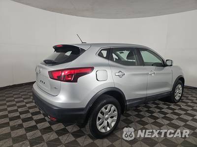 2018 Nissan Rogue Sport S - zdjęcie 4 z 41 - miniatura