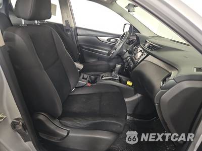 2018 Nissan Rogue Sport S - zdjęcie 8 z 41 - miniatura