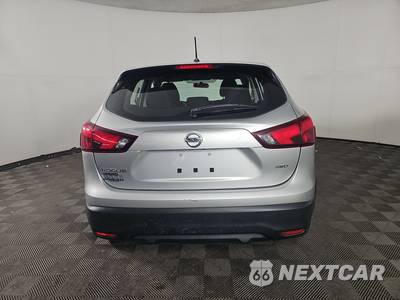 2018 Nissan Rogue Sport S - zdjęcie 5 z 41 - miniatura