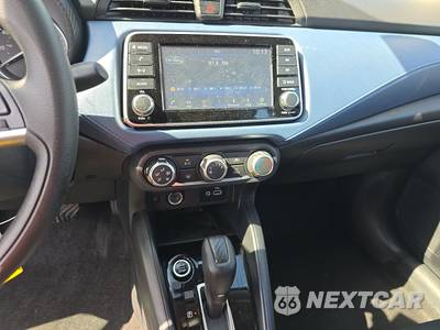 2025 Nissan Versa SV - zdjęcie 11 z 22 - miniatura