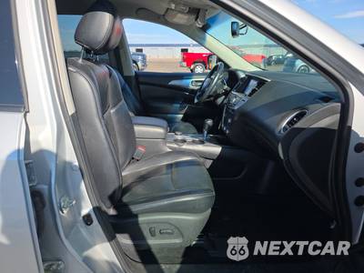 2019 Nissan Pathfinder SL - zdjęcie 8 z 40 - miniatura