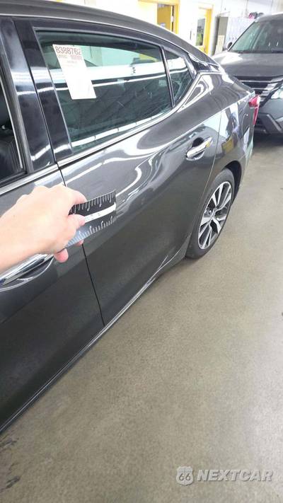 2016 Nissan Maxima 3.5 Platinum - zdjęcie 21 z 52 - miniatura