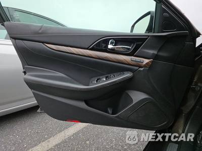 2016 Nissan Maxima 3.5 Platinum - zdjęcie 9 z 52 - miniatura