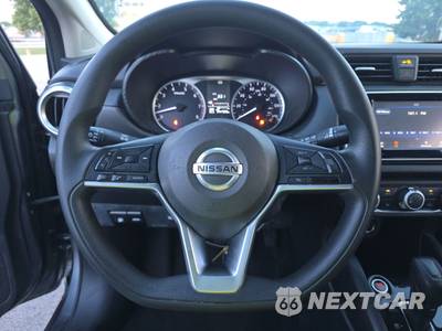 2020 Nissan Versa S - zdjęcie 10 z 35 - miniatura