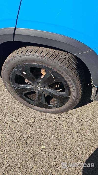 2025 Volkswagen Taos SE Black - zdjęcie 22 z 27 - miniatura