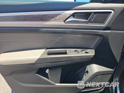 2023 Volkswagen Atlas Cross Sport 2.0T SE w/Technology - zdjęcie 9 z 22 - miniatura