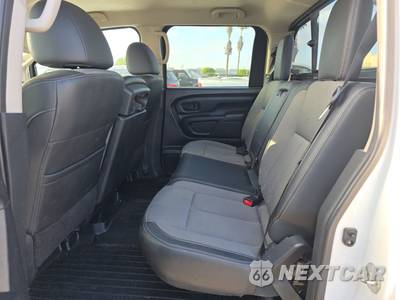2017 Nissan Titan S - zdjęcie 13 z 31 - miniatura