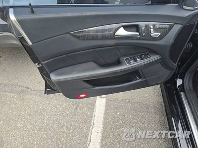 2015 Mercedes-Benz CLS 550 - zdjęcie 9 z 34 - miniatura