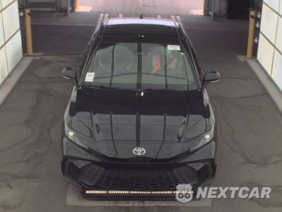 2025 Toyota Camry SE - zdjęcie 2 z 29 - miniatura