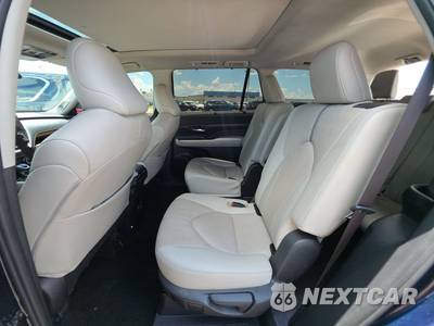 2024 Toyota Grand Highlander Platinum - zdjęcie 13 z 46 - miniatura