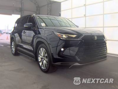 2024 Toyota Grand Highlander Platinum - zdjęcie 3 z 46 - miniatura