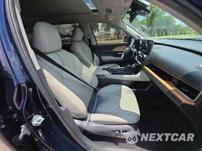 2024 Toyota Grand Highlander Platinum - zdjęcie 8 z 46 - miniatura